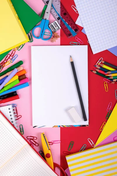 Material Escolar Sobre Fondo Pizarra Con Espacio Para Copias Vista — Foto de Stock