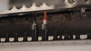 Modern bir matkap. Parçacık Kurulu yakın sondaj. Matkap makro