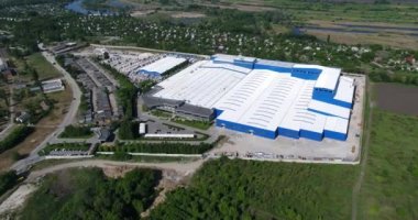 Modern üretim binası veya fabrika, büyük modern üretim tesisi veya fabrika, Sanayi Dış, modern üretim dış dış inşaat