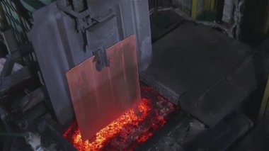 Erimiş metalli fırın, ocaktaki bakır erimesi, ocaktaki bakır erimesi...