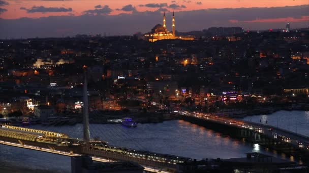 Istanbul Nacht Weitwinkelblick. Istanbul, Türkei. 10. April 2019 — Stockvideo