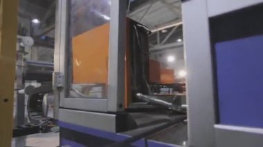 Kablo ürünleri ambalajlama, otomatik kablo ambalajlama, kablo ambalaj hattı. Modern kablo üretim tesisi