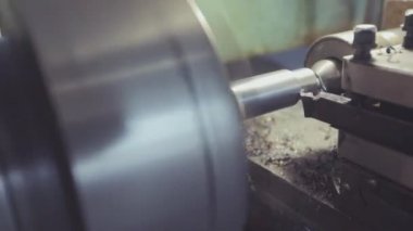 Torna, metal işleme, metal torna.