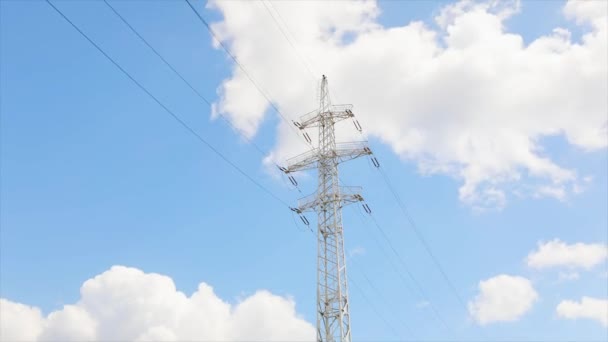 Transmission towers time lapse, clouds in the background. Transmission towers beautiful clouds in the background. — Stock Video
