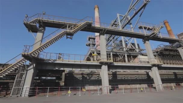 Exterior of a metallurgical plant, panorama of a large metallurgical plant. Modern metallurgical plant — Stock Video