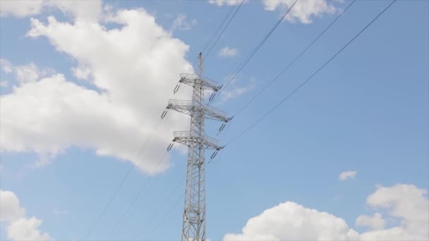 Transmission towers time lapse, clouds in the background. Transmission towers beautiful clouds in the background. — Stock Video