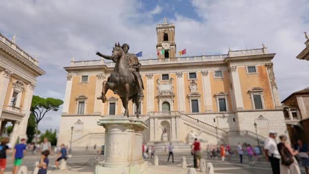 Palácio dos Senadores, Bell Tower of the Senators Palace Roma, Itália — Vídeo de Stock