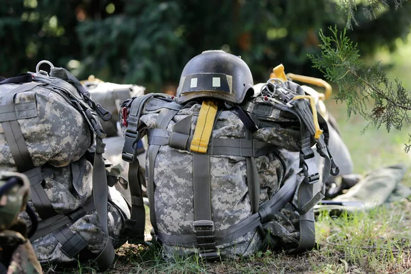 Constanta Romania June 2018 Equipment Romanian Military Paratroopers Lay Ground — Stock Photo, Image