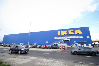 Bucharest, Romanya - 25 Temmuz 2018: İsveçli IKEA Mağazası'nın kuzeyinde 25 Temmuz tarihinde Bükreş.
