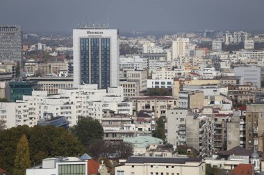 BUCHAREST, ROMANIA - 29 Ekim 2018 Bükreş Sheraton Oteli, yukarıdan görüldü
