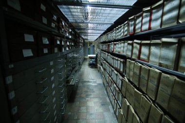 Bucharest, Romanya - 31 Ekim 2018: mevduat Romanya Ulusal Arşivleri Genel Müdürlük yığılmış tarihsel Arşiv