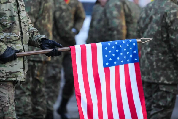布加勒斯特 罗马尼亚 2018年12月1日 美国海军陆战队参加罗马尼亚国庆阅兵式 在布加勒斯特 — 图库照片