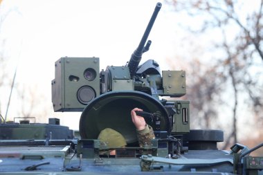 Bucharest, Romanya - 1 Aralık 2018: Uçaksavar Aracı, olarak da bilinen bir motorlu uçaksavar topu (Spaag) veya kendinden tahrikli hava savunma sistemi (Spad) Romanya Milli günü askeri geçit töreni