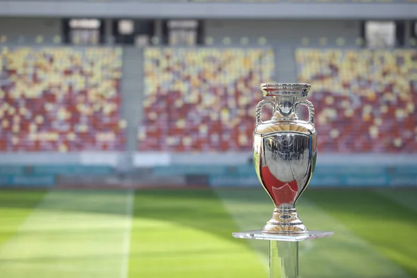 O troféu original do torneio UEFA Euro 2020 — Fotografia de Stock