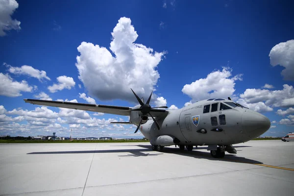 Alenia C-27J Spartan avion cargo militaire de l'Air roumain — Photo