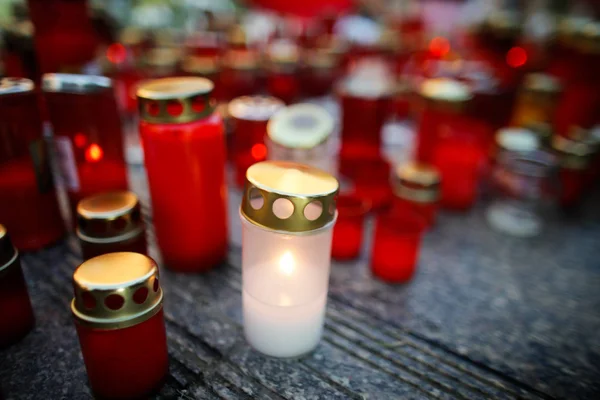 Profondità superficiale dell'immagine di campo con i dettagli delle candele — Foto Stock