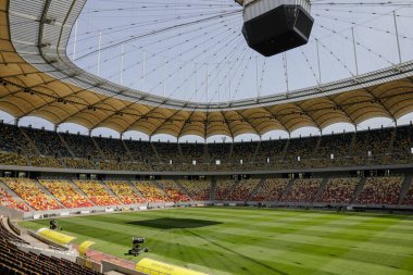 Bükreş, Romanya - 11 Haziran 2020: Bükreş 'teki Ulusal Arena Stadyumu güneşli bir günde gözden geçirildi.