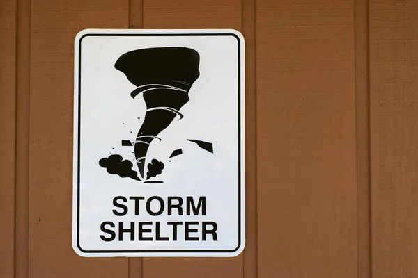 Storm Shelter Sign Tornados — Stock Photo, Image
