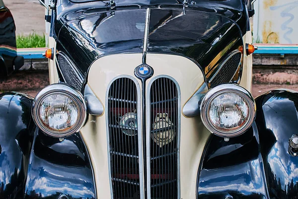 Closeup of old vintage sedan car BMW 326 — Stock Photo, Image