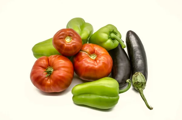 Bunch Vegetables Black Purple Eggplants Sweet Pepper Red Tomatoes Grown — Stock Photo, Image