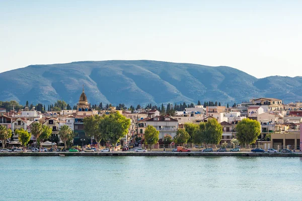 Increíble vista panorámica del puerto comercial de Zakynthos, envío, Zakynthos, Grecia — Foto de Stock