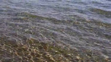 Güneş ışığında deniz suyu kırılma