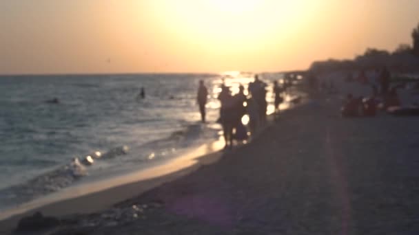 Costa del mar al atardecer — Vídeos de Stock