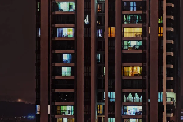 Vie Nocturne Dans Grande Ville Vue Face Immeuble Moderne Grande — Photo