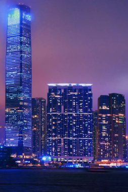 Gece Hong Kong Uluslararası Ticaret Merkezi