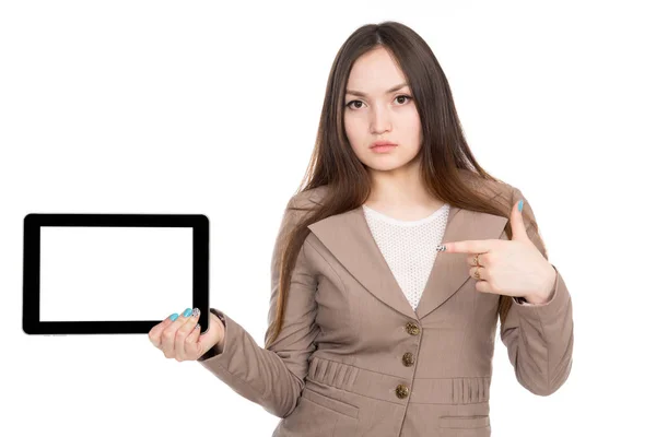 Femme utilisant une tablette numérique PC — Photo