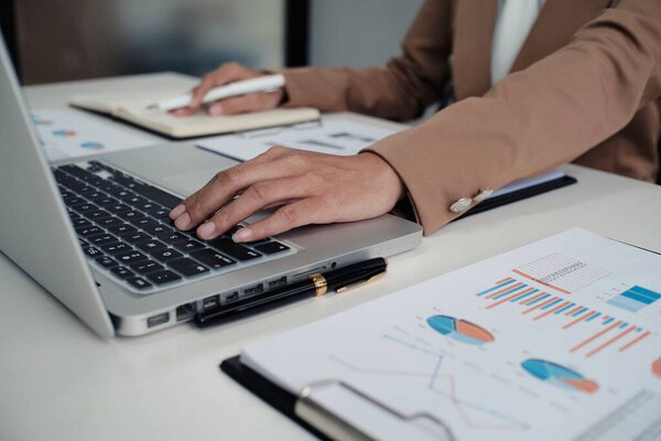 Business People Meeting Design Ideas professional investor working new start up project. Concept. business planning in office.