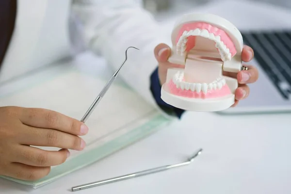 Dentist Examining Patient Teeth Medical Treatment Dental Office — Stock Photo, Image
