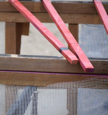 Cooper Tüneli 'nin pembe levhaları poligonda.