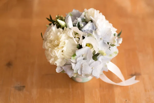 Diferentes Flores Una Caja Mesa Composición Redonda Hermoso Regalo —  Fotos de Stock