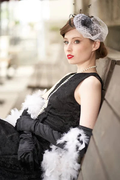 Beautiful Brunette Woman Hat Black Retro Dress Red Lips Sits — Stock Photo, Image