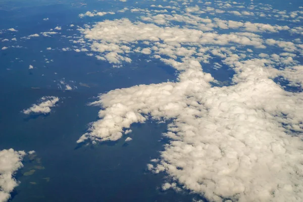 Hemel Wolken Weergave Bekijken Het Venster Van Het Vliegtuig — Stockfoto