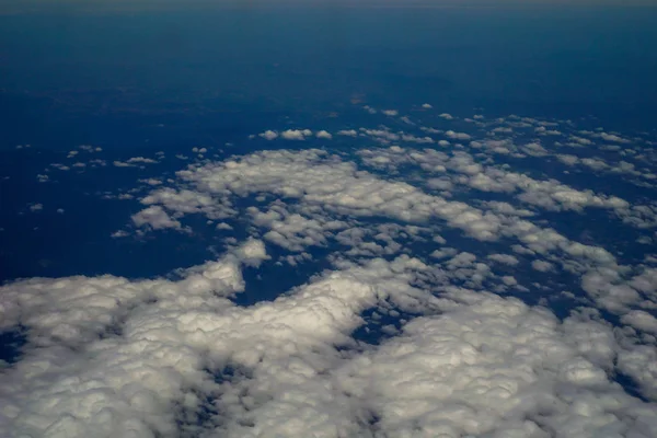 Hemel Wolken Weergave Bekijken Het Venster Van Het Vliegtuig — Stockfoto