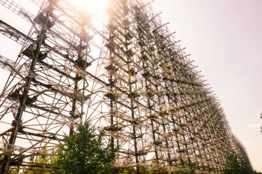 Çernobil Yasak Bölge, Ukrayna 'da eski askeri Duga radar sistemi.