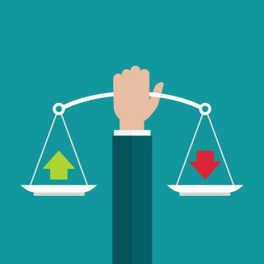 İş adamının elinde, tavada aşağı ok ve yukarı ok olan mekanik teraziler var. değer, çözüm ve rasyonalite dengesi. Artılar ve eksiler, artır ve azalt. Mavi üzerine vektör illüstrasyonu.