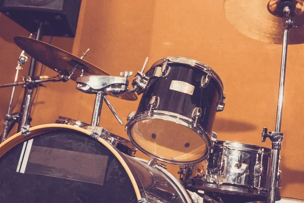 Bębny perkusyjne w Studio — Zdjęcie stockowe