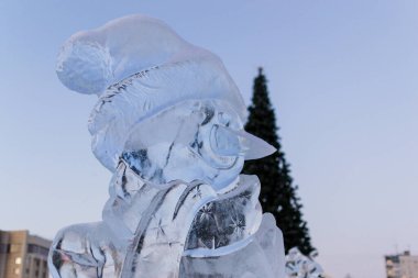 ice sculptures in the city clipart