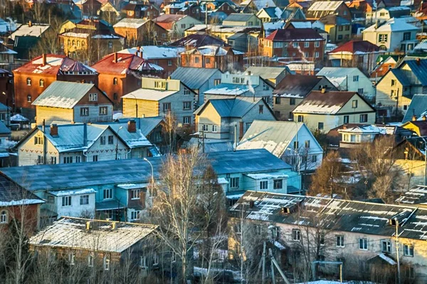 Старая деревня в снегу — стоковое фото