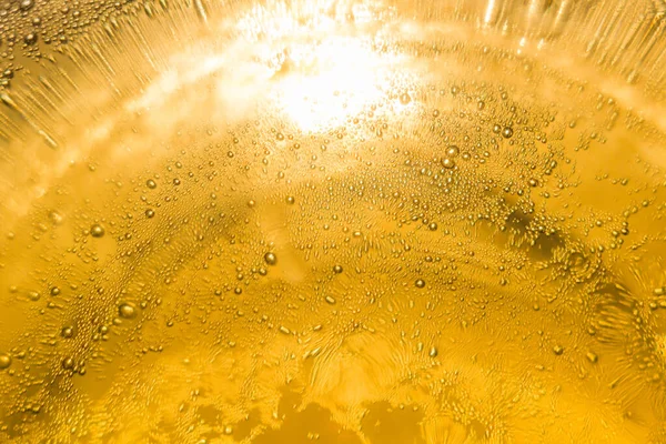 Bolhas de cerveja close-up — Fotografia de Stock