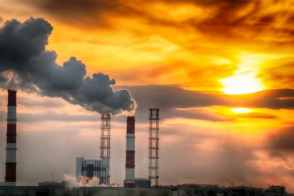 Boru Fabrikası duman — Stok fotoğraf