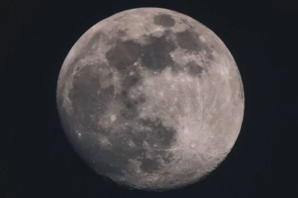 Luna llena de cerca —  Fotos de Stock