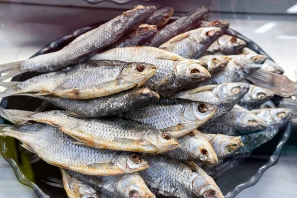 Αποξηραμένα Ψάρια Αποξηραμένα Ψάρια Αποξηραμένος Μπαλλέρος Πώληση Στην Αγορά — Φωτογραφία Αρχείου
