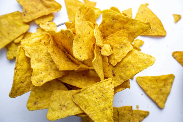 Tazón Nachos Chips Maíz Cerca Sobre Fondo Blanco Mexicana Chips — Foto de Stock