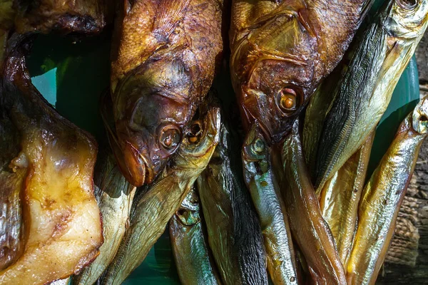 Vista Superior Peixe Defumado Lanche Cerveja Estilo Rústico — Fotografia de Stock