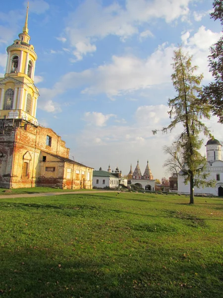 Hermosa arquitectura antigua — Foto de Stock