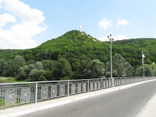 Düz yol, köprü, hill ve orman